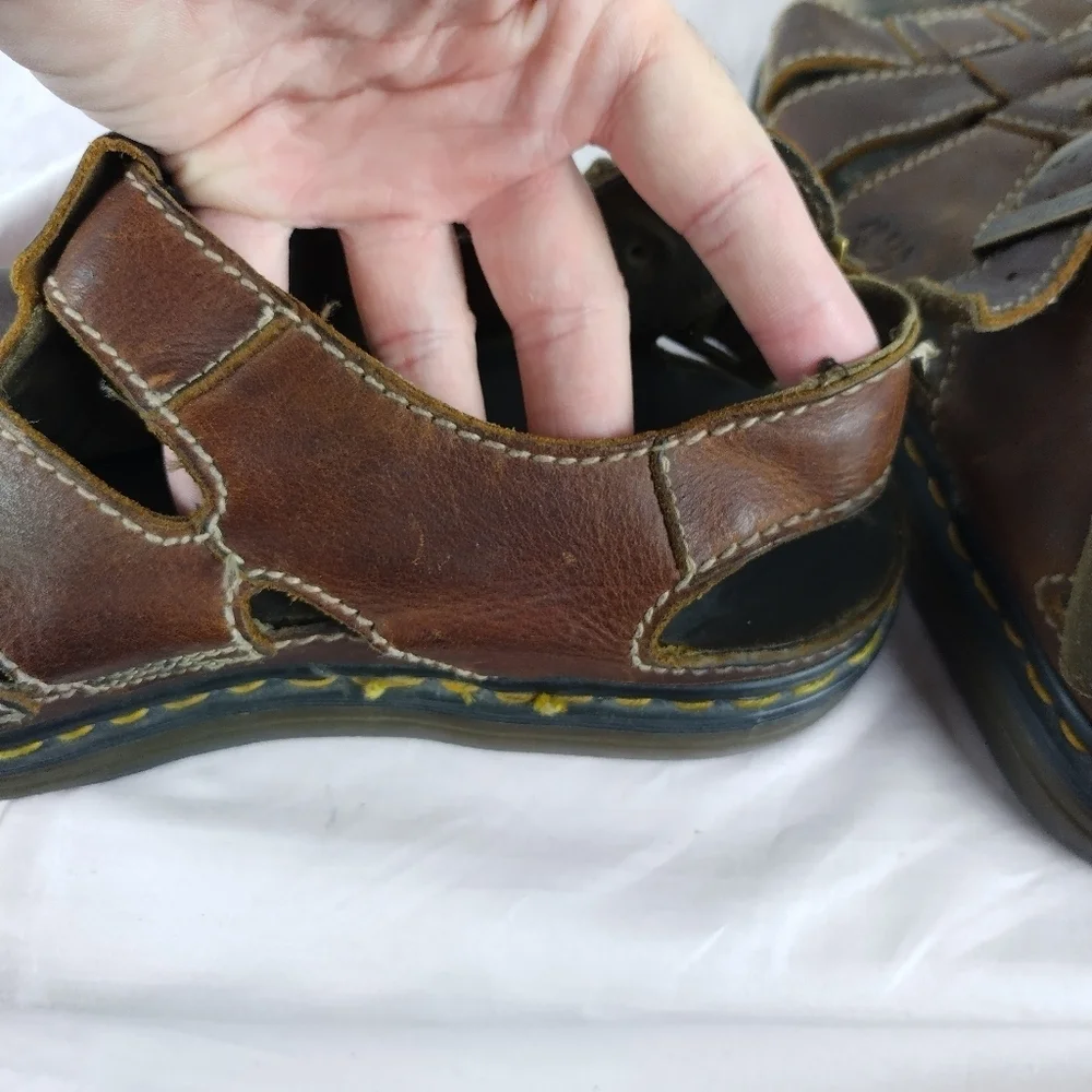 Vtg Dr Martens Men's Size 11  Platform Leather Sandals England Summer Wear